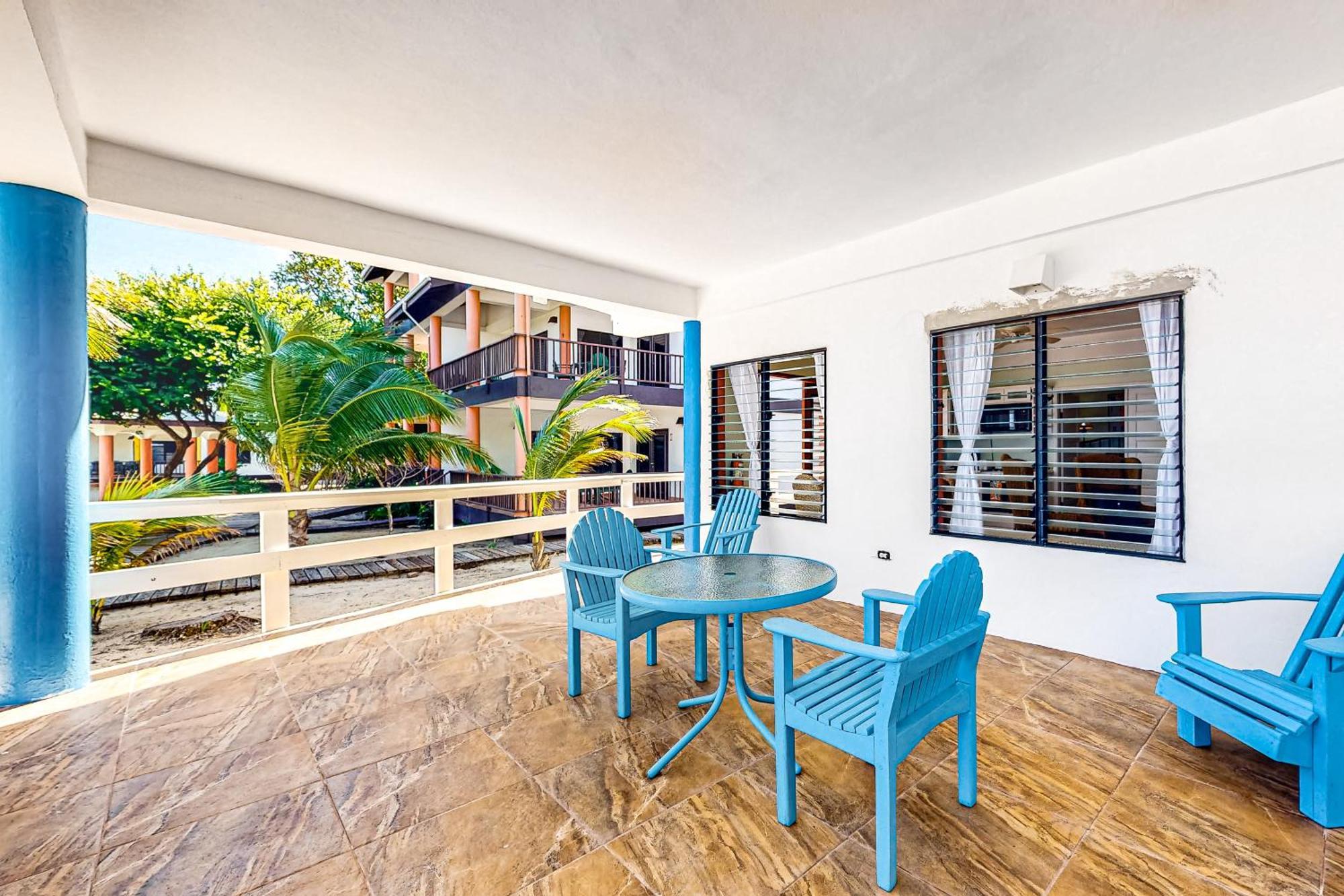 Beachside Villas Gold Standard Certified Placencia Стая снимка
