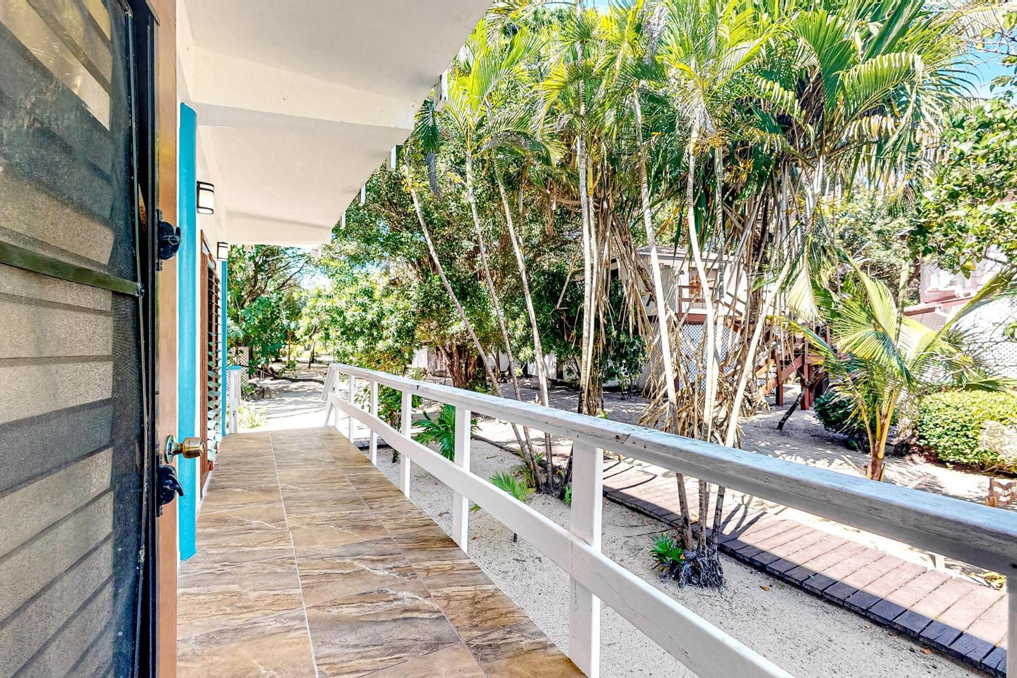 Beachside Villas Gold Standard Certified Placencia Стая снимка